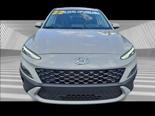 2022 Hyundai KONA SE