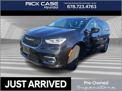 2023 Chrysler Pacifica Touring L