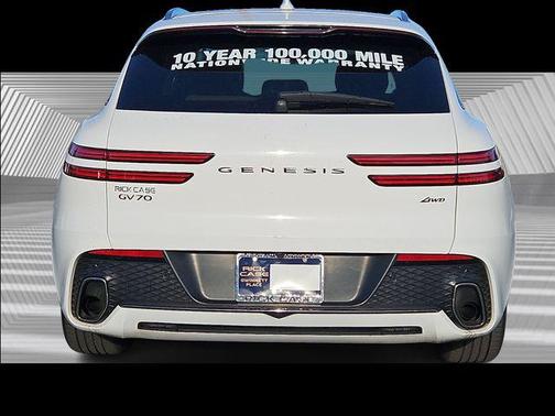 2022 Genesis GV70 2.5T AWD