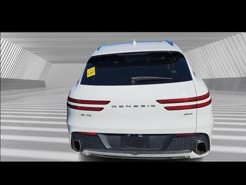 2022 Genesis GV70 2.5T AWD
