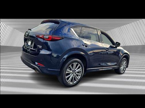2022 Mazda CX-5 Signature