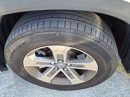 2024 Honda Pilot EX-L 7 Passenger