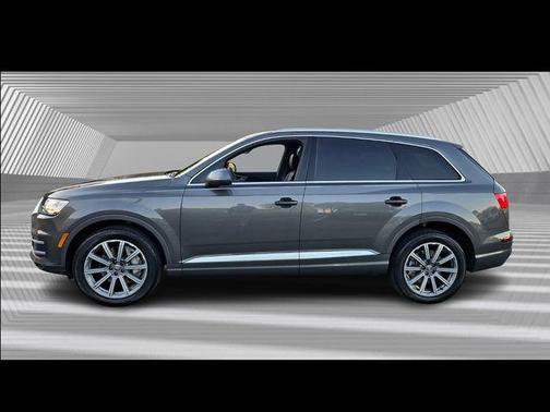 2019 Audi Q7 45 Premium Plus