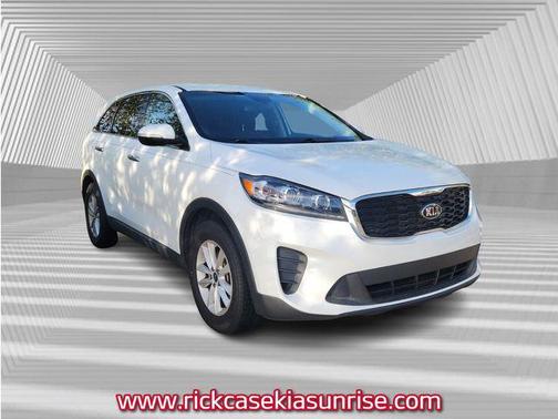 2020 Kia Sorento LX