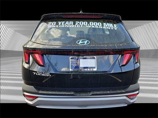 2025 Hyundai TUCSON SE