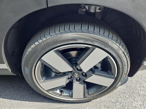 2025 Hyundai SANTA FE Limited