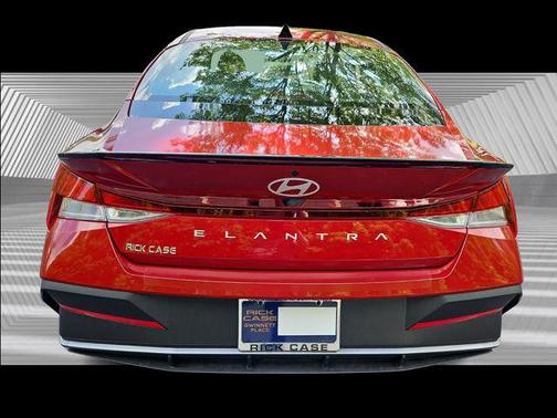 2025 Hyundai ELANTRA Sport