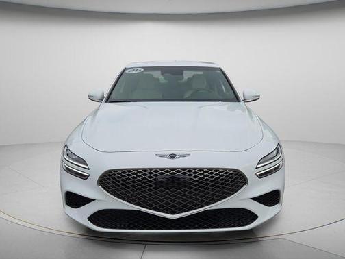 Alta White 2026 Genesis G70 2.5T RWD