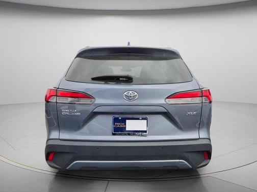 Sonic Silver 2022 Toyota Corolla Cross XLE