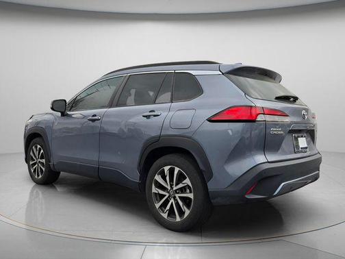 Sonic Silver 2022 Toyota Corolla Cross XLE