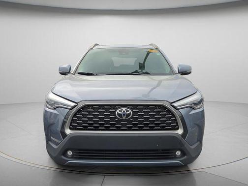 Sonic Silver 2022 Toyota Corolla Cross XLE