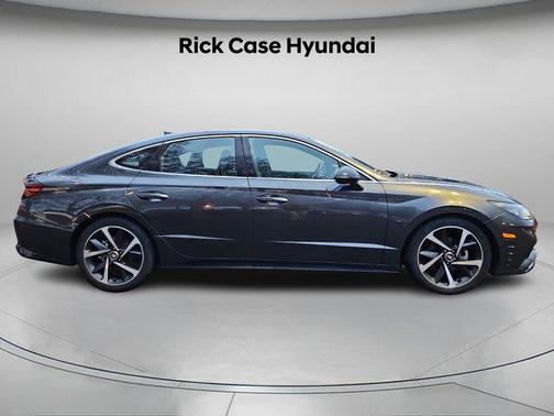 2022 Hyundai SONATA SEL Plus