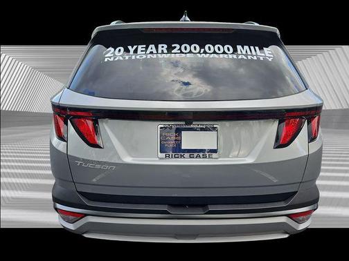 2025 Hyundai TUCSON SEL