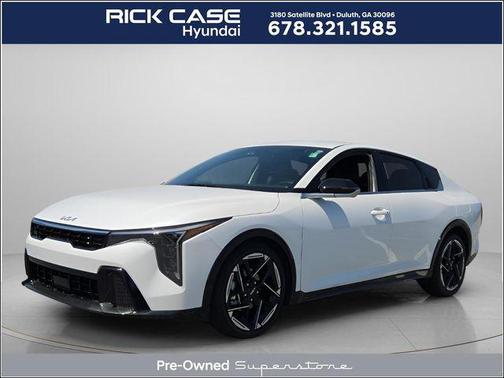 Snow White Pearl 2025 Kia K4 GT-Line