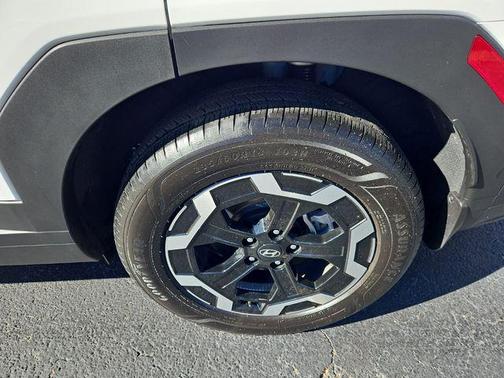 2025 Hyundai SANTA FE SEL 2.4