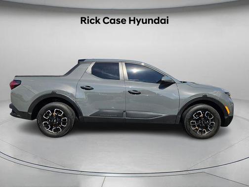 2023 Hyundai SANTA CRUZ SE