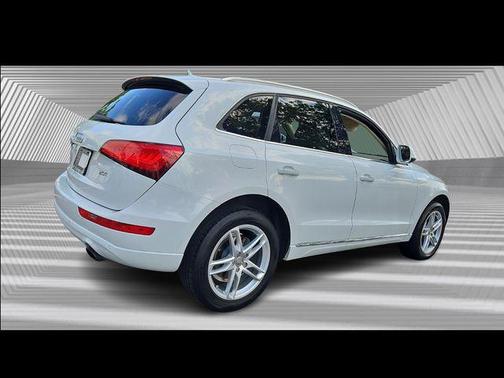 2015 Audi Q5 2.0T Premium Plus