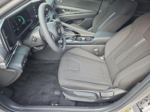 2025 Hyundai ELANTRA HEV Blue