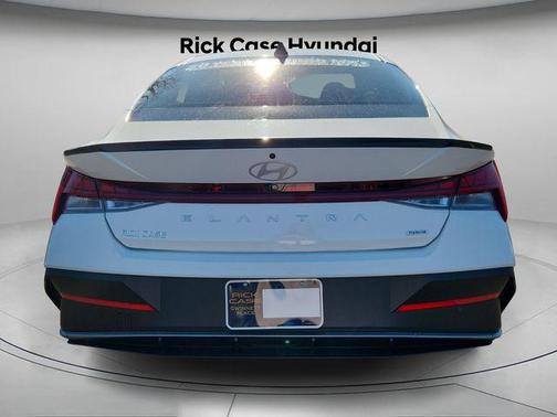 2025 Hyundai ELANTRA HEV SEL Sport