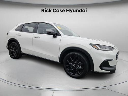 2025 Honda HR-V 2WD Sport