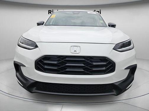 2025 Honda HR-V 2WD Sport