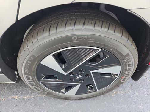 2025 Hyundai IONIQ 5 Limited
