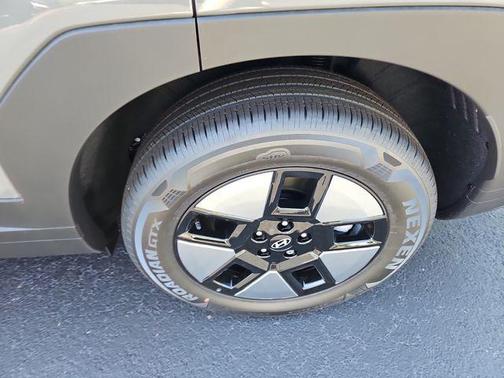 2025 Hyundai SANTA FE SEL 2.4