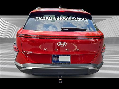 2025 Hyundai KONA SEL