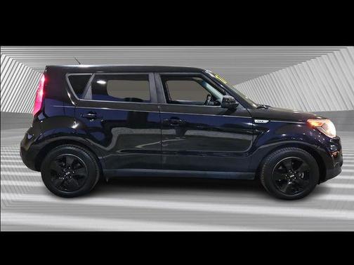 2017 Kia Soul Base