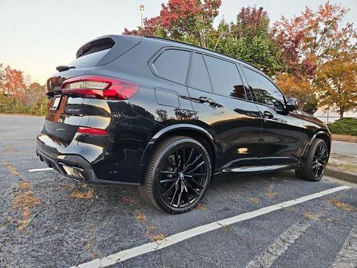2023 BMW X5 sDrive40i