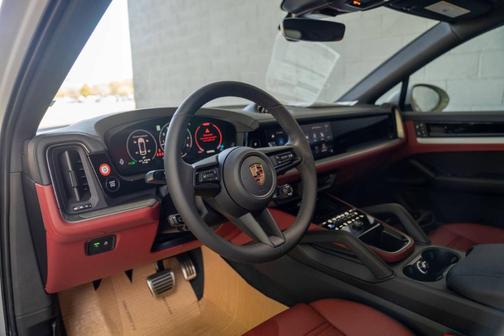 2026 Porsche Cayenne S Coupe AWD