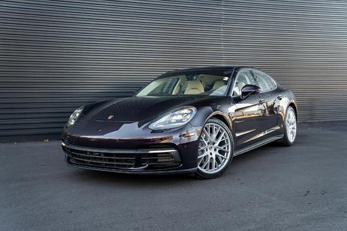 2018 Porsche Panamera 4S
