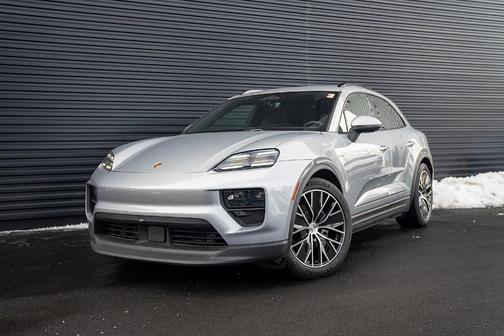 2025 Porsche Macan 