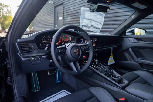 2026 Porsche 911 Carrera GTS