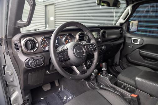 Sting Gray Clearcoat 2019 Jeep Wrangler Sport