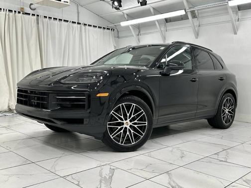 2025 Porsche Cayenne 