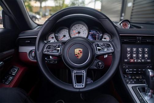 2019 Porsche 911 Turbo
