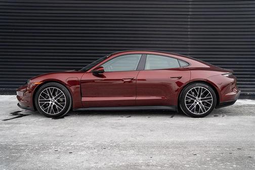 2023 Porsche Taycan Base (A2)