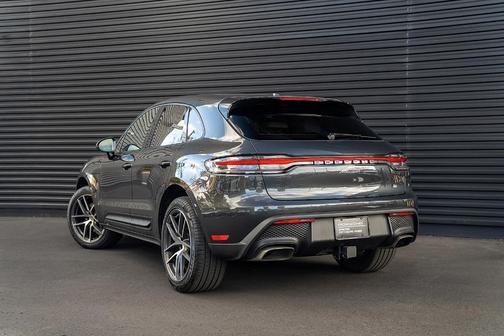 2025 Porsche Macan 