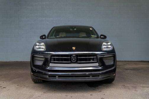 2025 Porsche Macan S