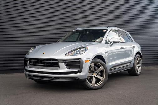 2022 Porsche Macan 