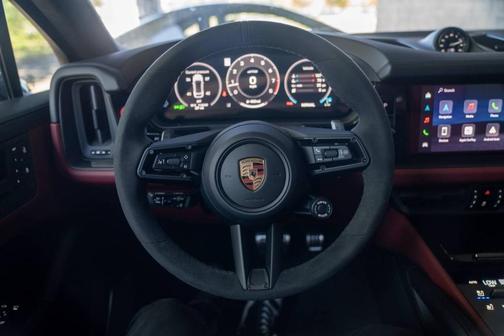 2026 Porsche Cayenne GTS