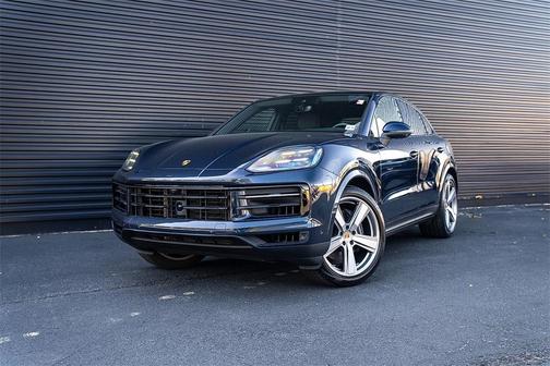2024 Porsche Cayenne AWD