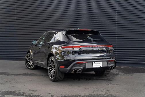 2024 Porsche Macan S