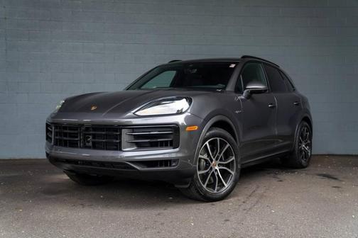 2025 Porsche Cayenne E-Hybrid AWD