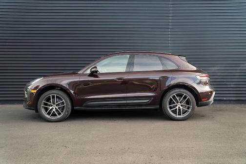 2025 Porsche Macan 