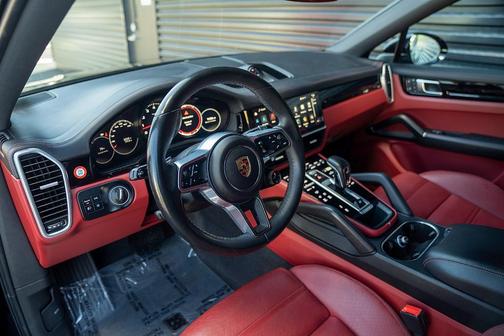 Black 2023 Porsche Cayenne Platinum Edition