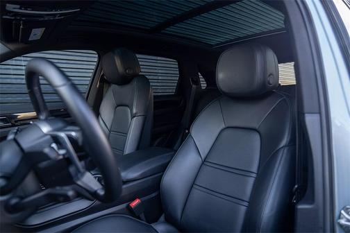 2021 Porsche Cayenne S
