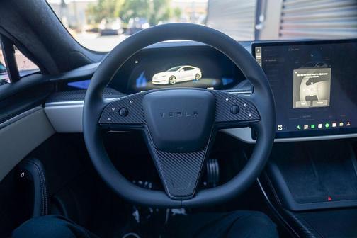 White 2022 Tesla Model S
