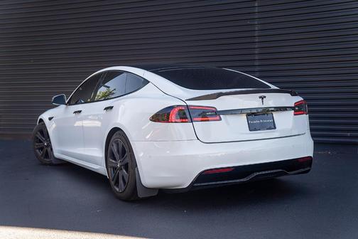 White 2022 Tesla Model S
